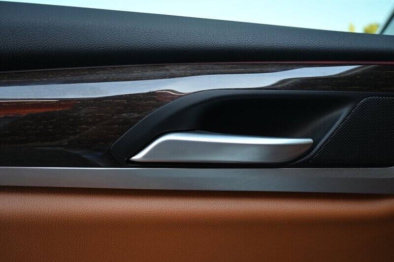 2023 BMW X4 xDrive30i