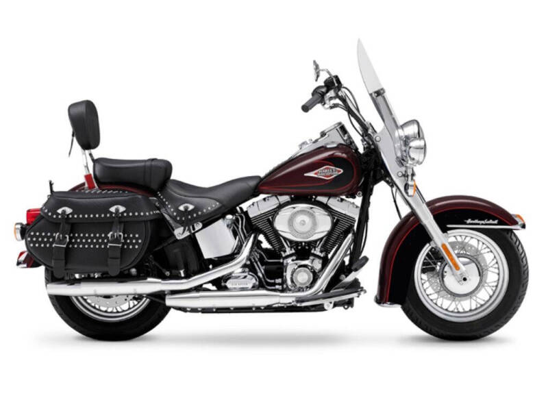 2011 Harley-Davidson® FLSTC - Heritage Softail®