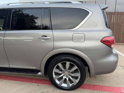2011 Infiniti QX56