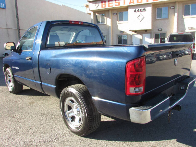 2006 Dodge Ram 1500 Pickup ST photo 4