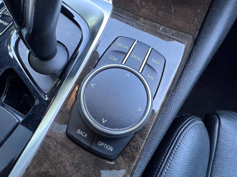 2018 BMW 5 Series 530e iPerformance