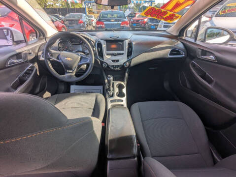 2017 Chevrolet Cruze LS Auto