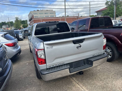 2018 Nissan Titan SV
