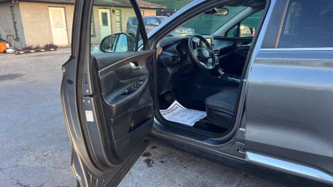 2019 Hyundai Santa Fe SE 2.4L