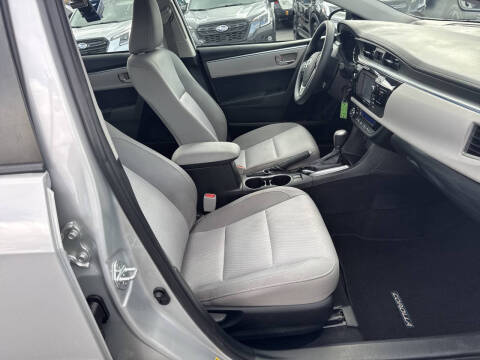 2015 Toyota Corolla LE