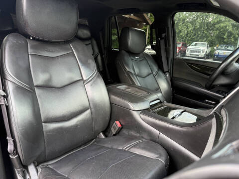2016 Cadillac Escalade Platinum