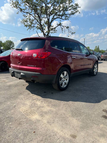 2011 Chevrolet Traverse LT
