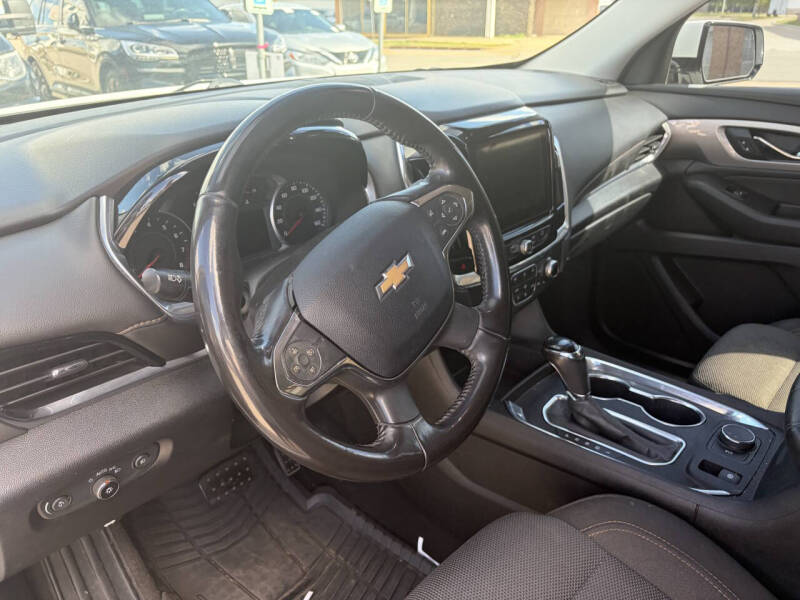 2019 Chevrolet Traverse LT Cloth