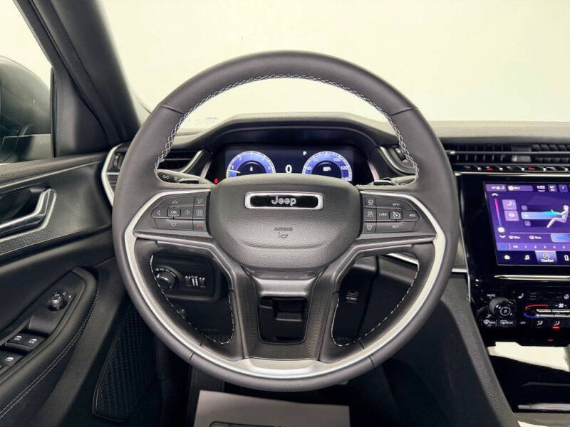 2026 Jeep Grand Cherokee Laredo X