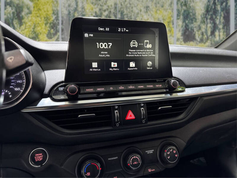 2021 Kia Forte GT Line