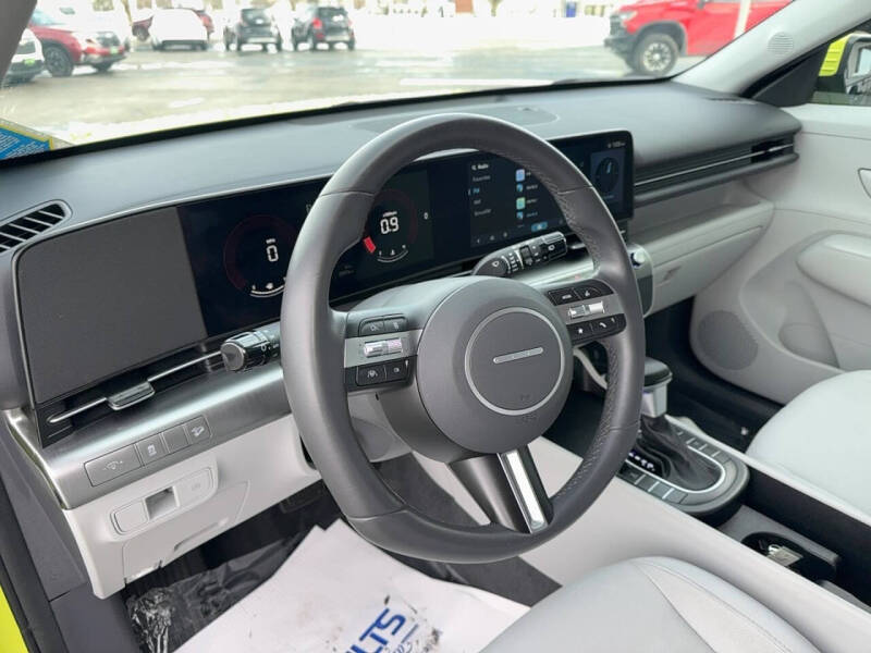 2025 Hyundai Kona SEL
