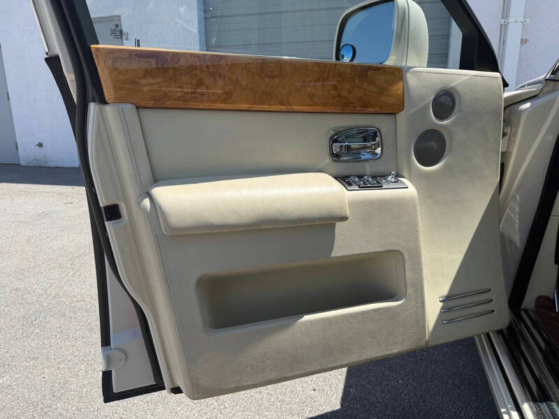 2011 Rolls-Royce Phantom