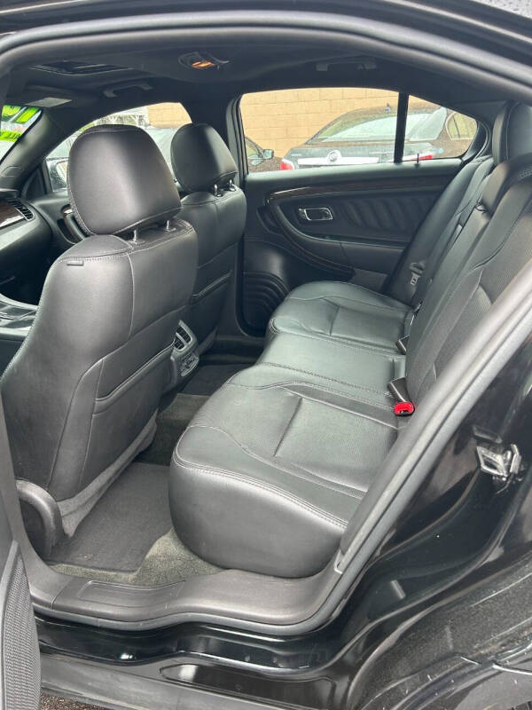 2014 Ford Taurus Limited