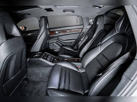 2018 Porsche Panamera 4S Executive