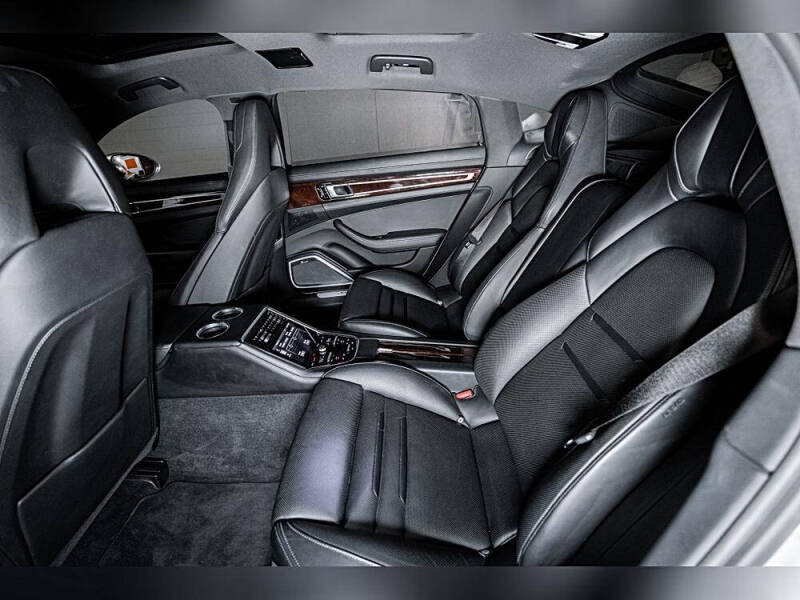 2018 Porsche Panamera 4S Executive