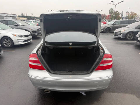 2004 Mercedes-Benz CLK CLK 320