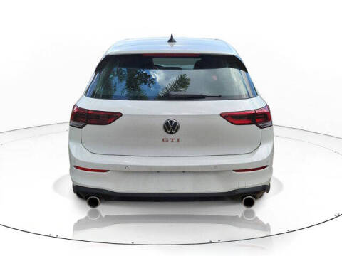 2024 Volkswagen Golf GTI SE