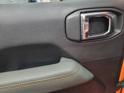 2025 Jeep Gladiator Mojave X