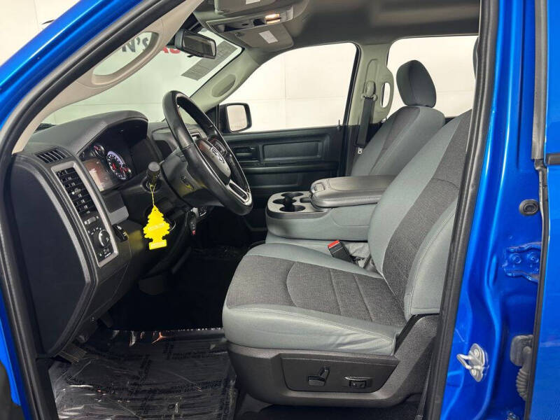 2020 RAM 1500 Classic Express