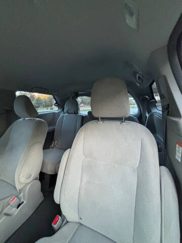 2018 Toyota Sienna L 7-Passenger