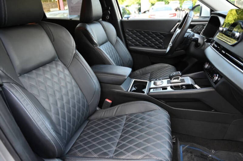 2023 Mitsubishi Outlander PHEV SEL