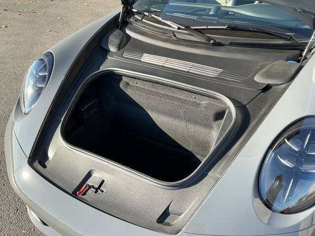 2026 Porsche 911 Carrera