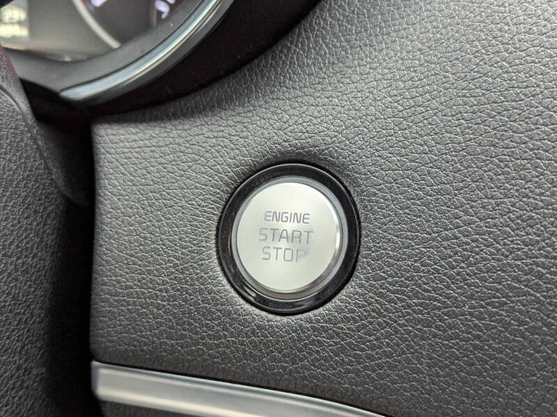 2023 Kia Stinger GT-Line