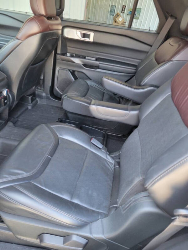 2020 Ford Explorer Platinum