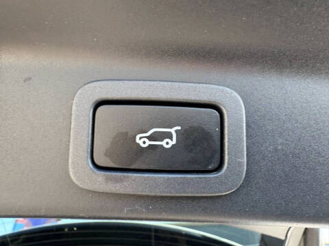 2019 Jaguar F-PACE 30t Prestige