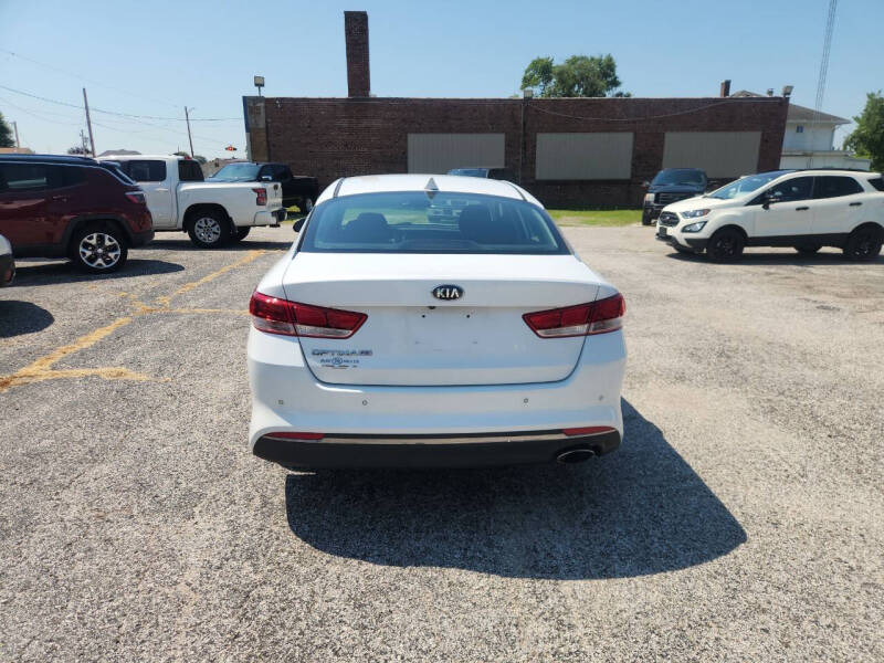 2018 Kia Optima LX