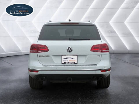 2017 Volkswagen Touareg V6 Sport