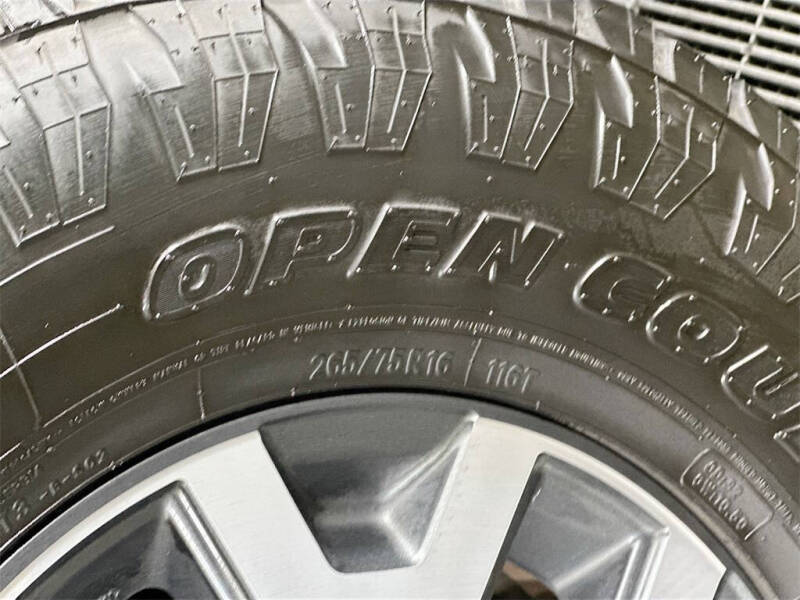 2017 Toyota Tacoma SR5 V6