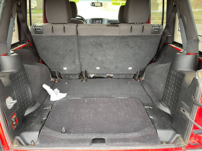 2017 Jeep Wrangler Unlimited Sport