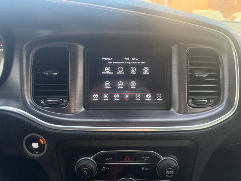 2018 Dodge Charger SXT