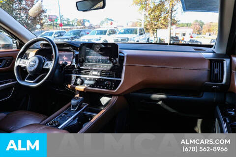 2023 Nissan Pathfinder Platinum