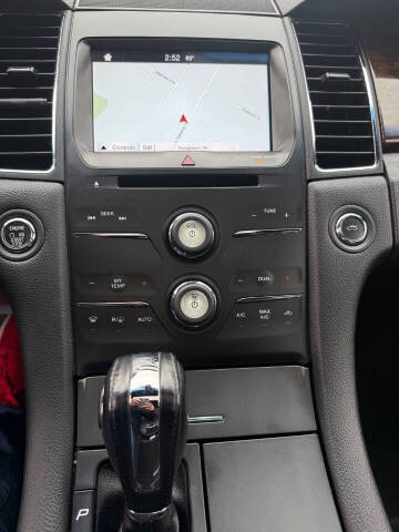 2016 Ford Taurus Limited