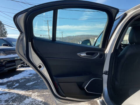 2018 Alfa Romeo Giulia Ti Sport