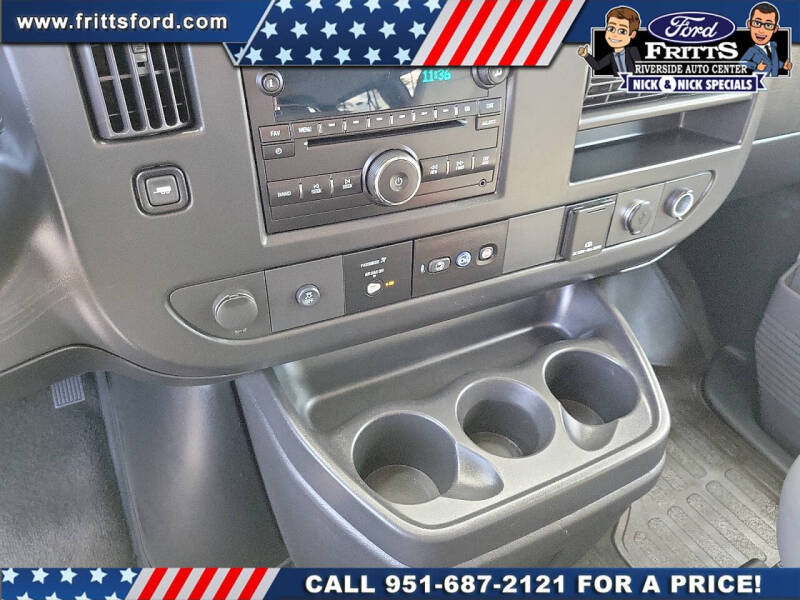 2017 GMC Savana LT 3500