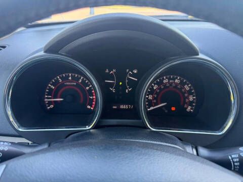 2012 Toyota Highlander SE