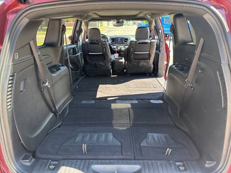 2019 Chrysler Pacifica Touring L Plus