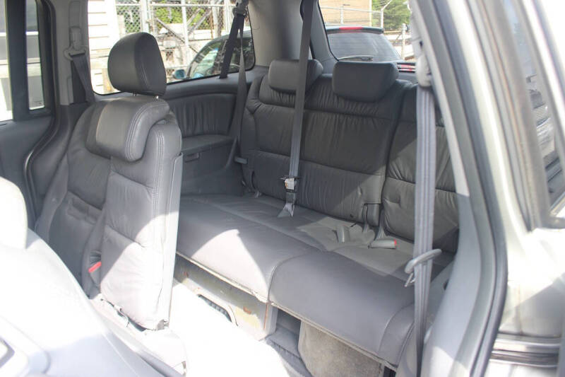 2005 Honda Odyssey EX-L w/DVD