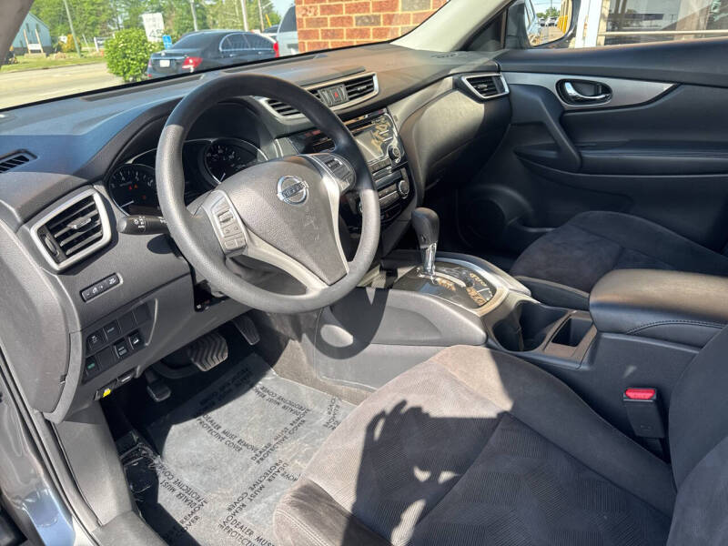2015 Nissan Rogue SV