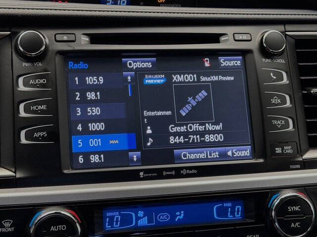 2019 Toyota Highlander SE