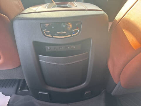 2020 Cadillac Escalade ESV Premium Luxury