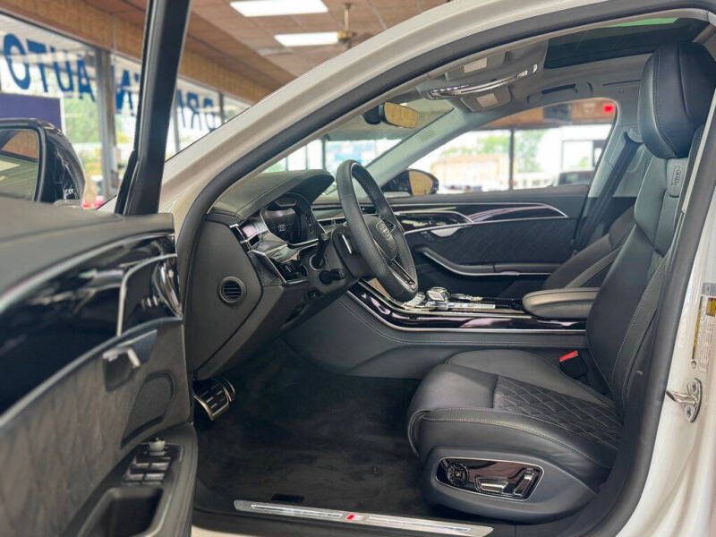 2023 Audi S8 4.0T quattro