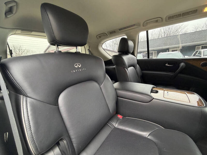 2011 Infiniti QX56