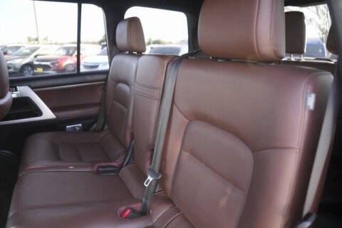 2018 Toyota Land Cruiser