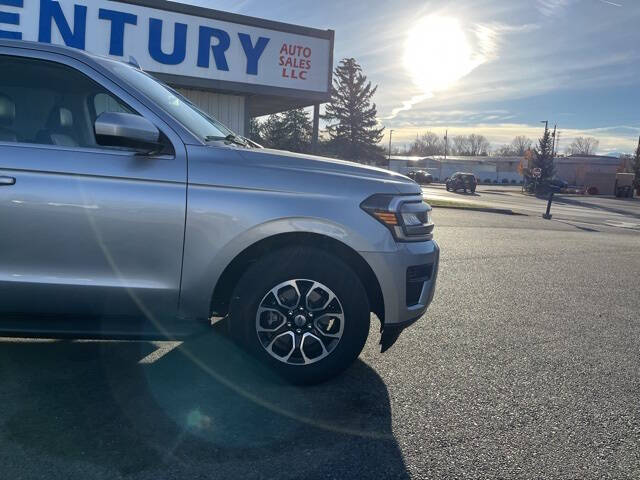 2023 Ford Expedition MAX XLT