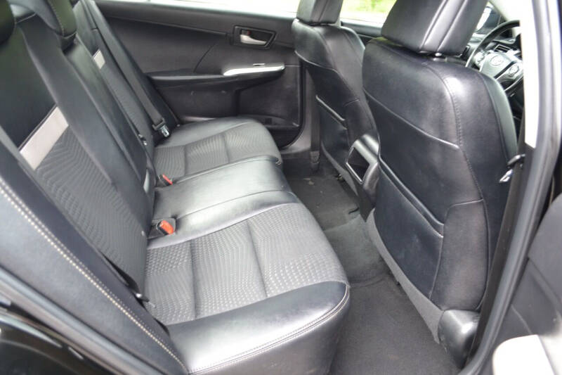 2013 Toyota Camry SE