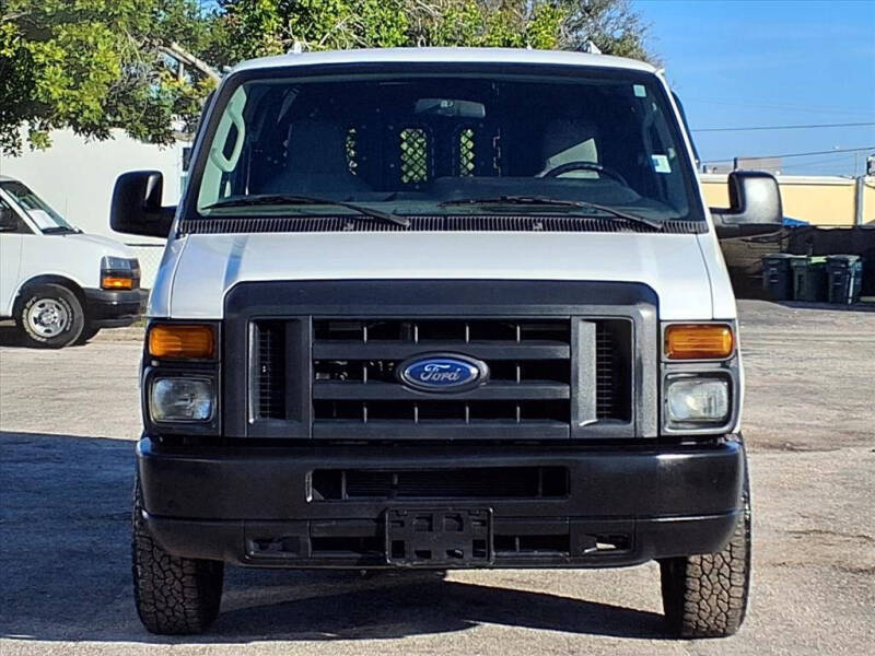 2013 Ford E-Series E-350 SD